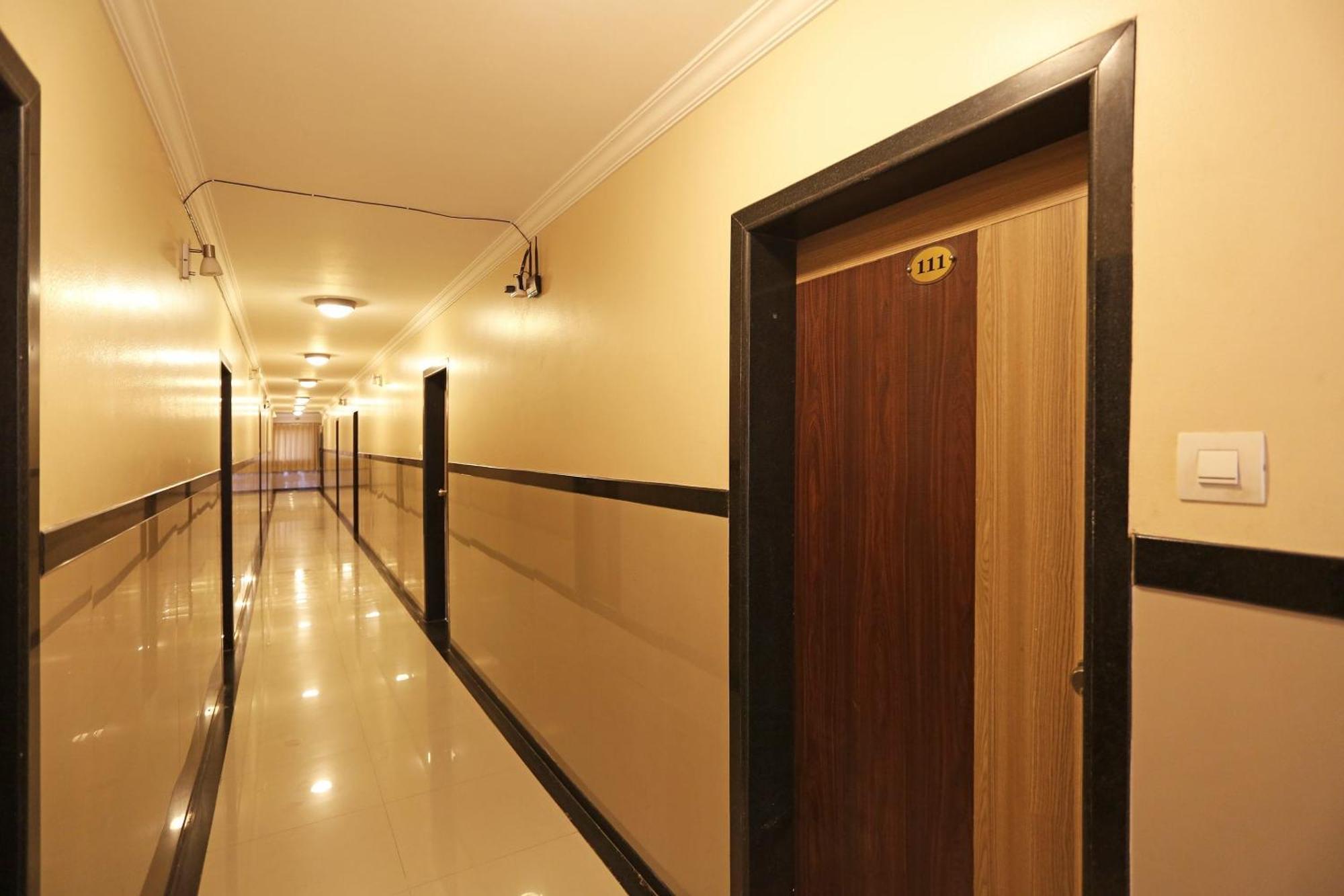 Spot On Hotel Sai Pancham Shirdi Extérieur photo
